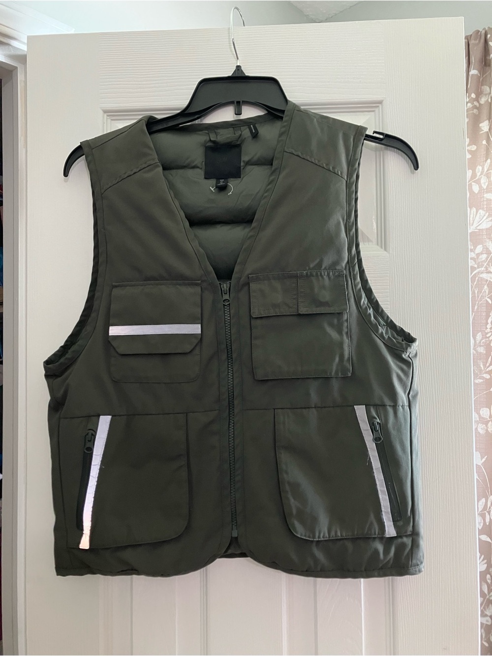 H&M Olive Green Utility Vest with Reflective Trim Down filled